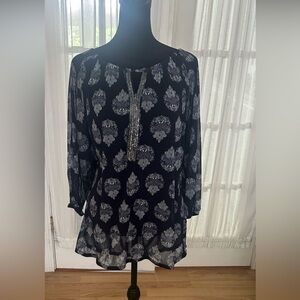 Elegant Sheer Black and White Patterned Women's Top